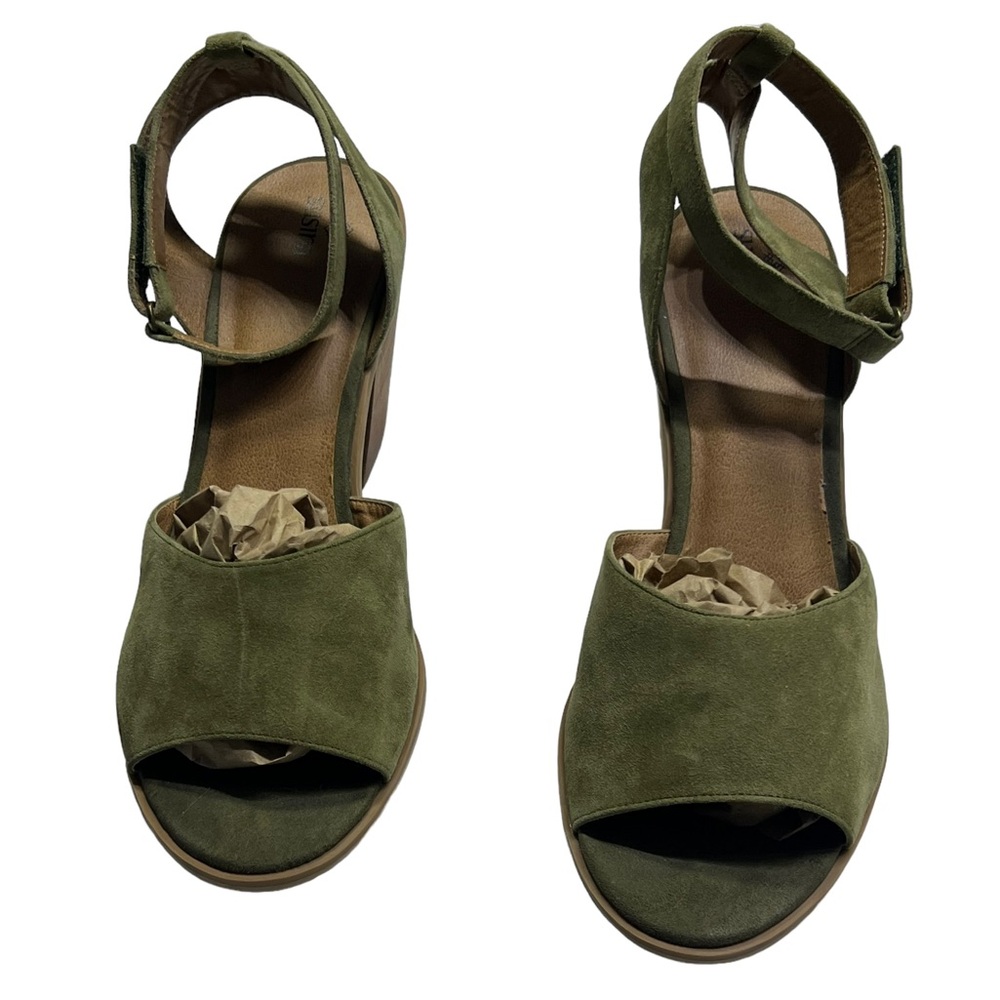 Shoes - Susina block open toe sandals w/adjustable hook/loop closure ankle strap
